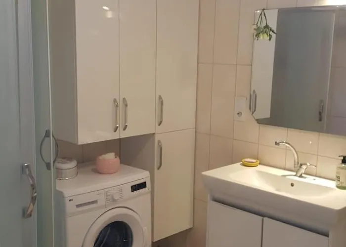 아파트 Meral 트라존